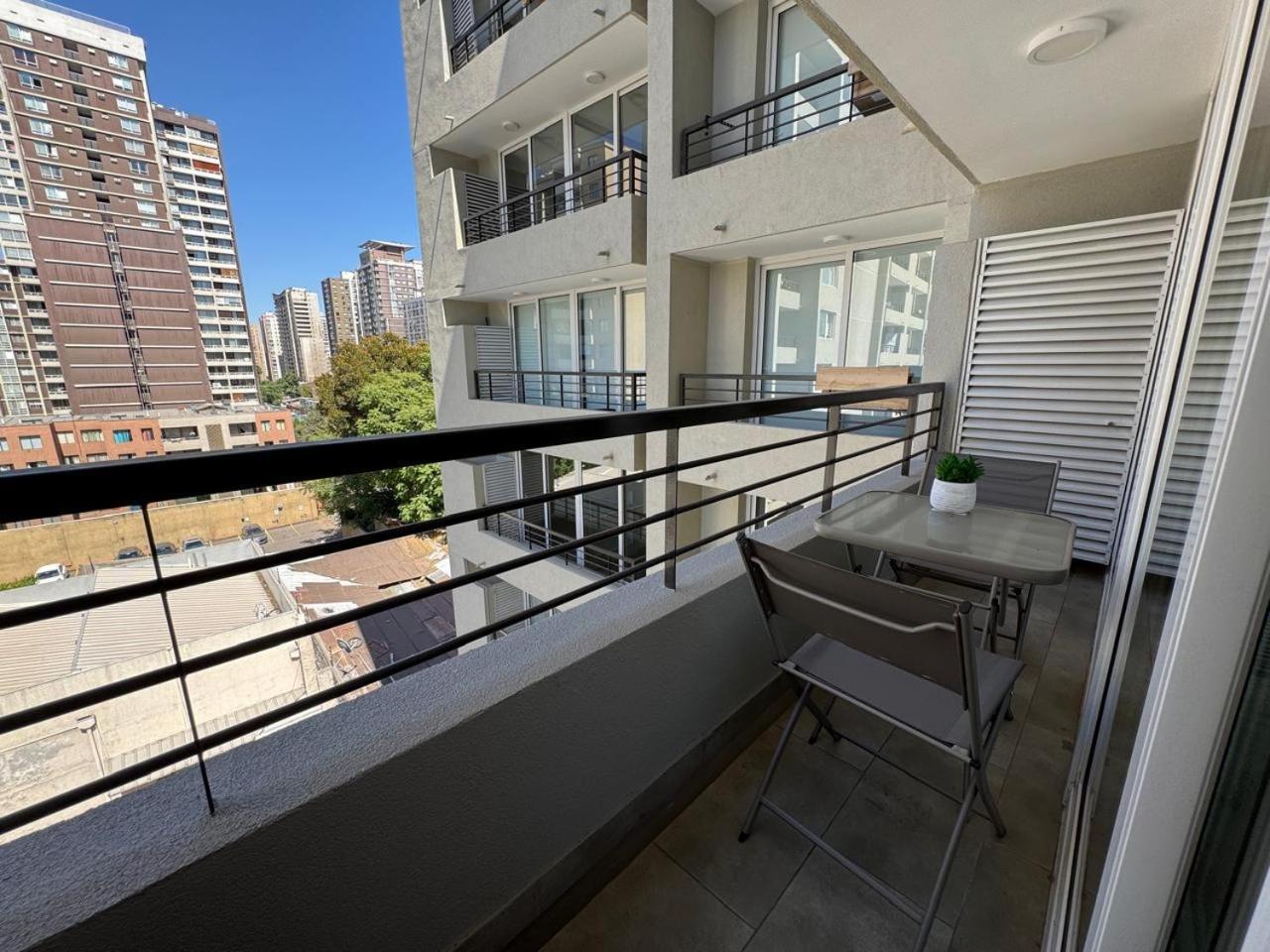 Hom I Nuevo Y Confortable Depto 2pax Apartamento Santiago